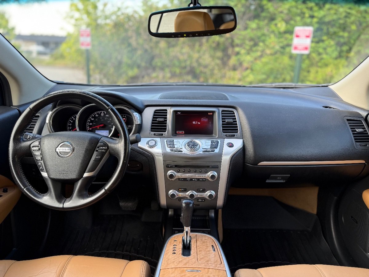Used 2014 Nissan Murano CrossCabriolet w/ Navigation Package AWD/4WD image 22