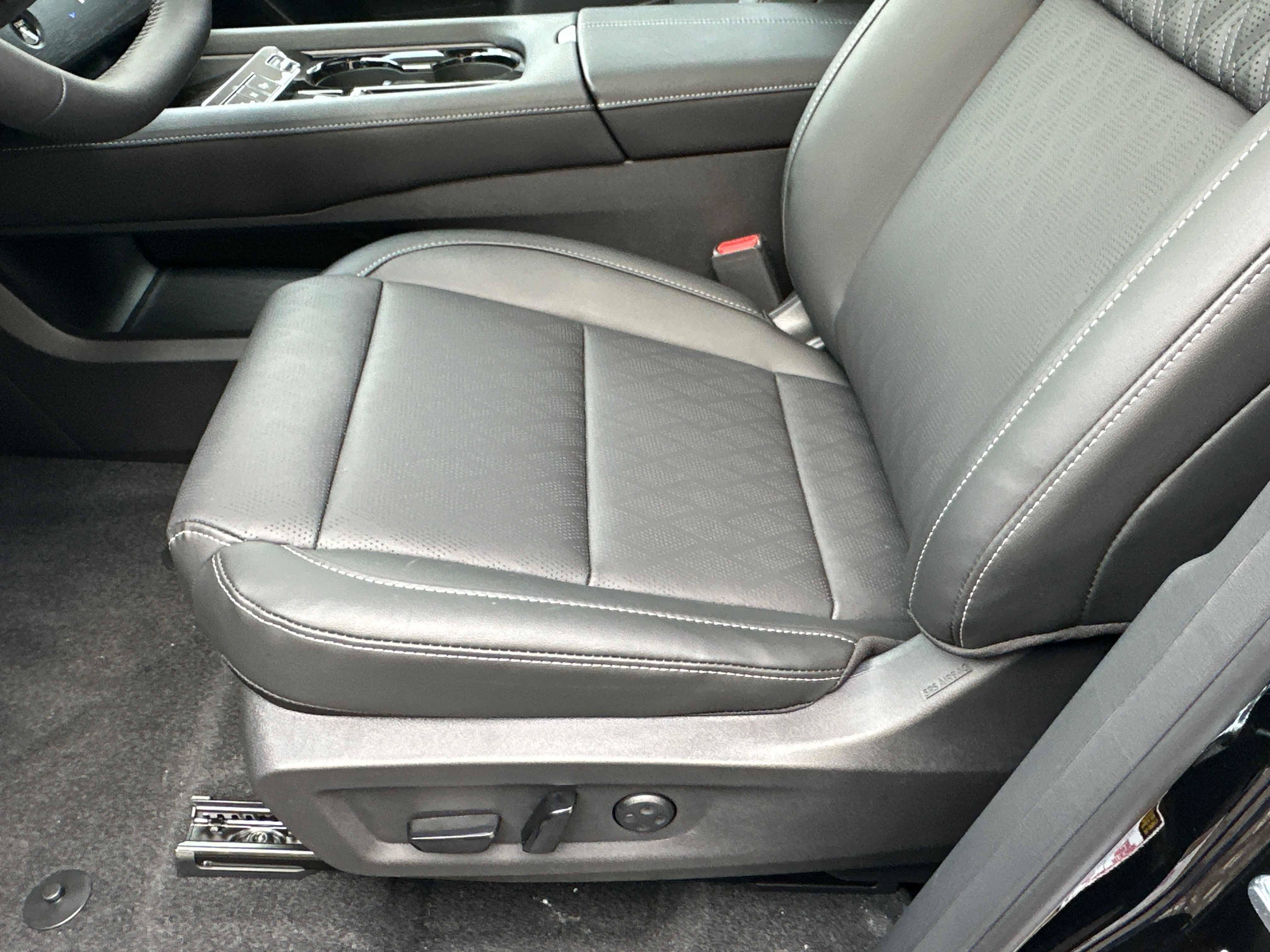 New 2026 Nissan Murano Platinum w/ Cargo Package AWD/4WD image 27