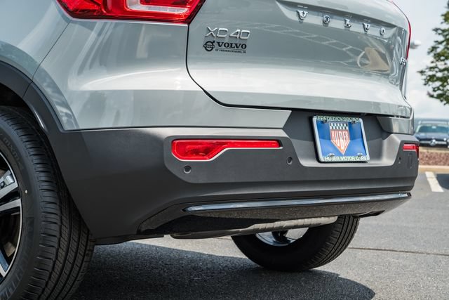 New 2026 Volvo XC40 B5 Core w/ Protection Package Premier AWD/4WD image 7