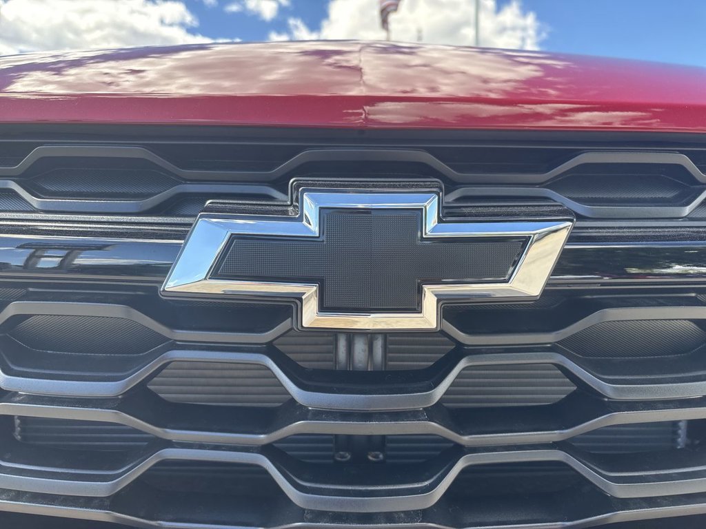 New 2026 Chevrolet Trax LT w/ Midnight Edition FWD image 33