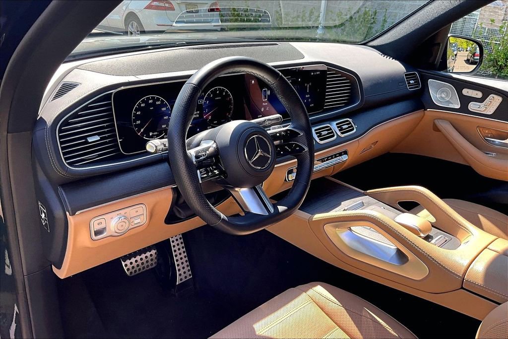 Certified 2024 Mercedes-Benz GLS 450 4MATIC image 13