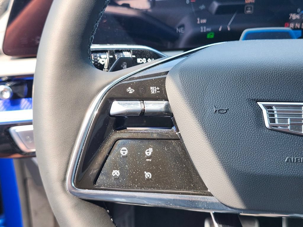 New 2026 Cadillac Optiq Luxury 1 w/ LPO, Floor Liner Package AWD/4WD image 26