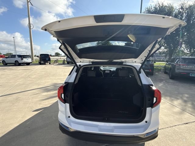 Used 2022 GMC Terrain AT4 w/ Infotainment Package II AWD/4WD image 27