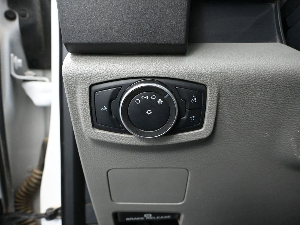 Used 2022 Ford F250 XL w/ Power Equipment Group image 33
