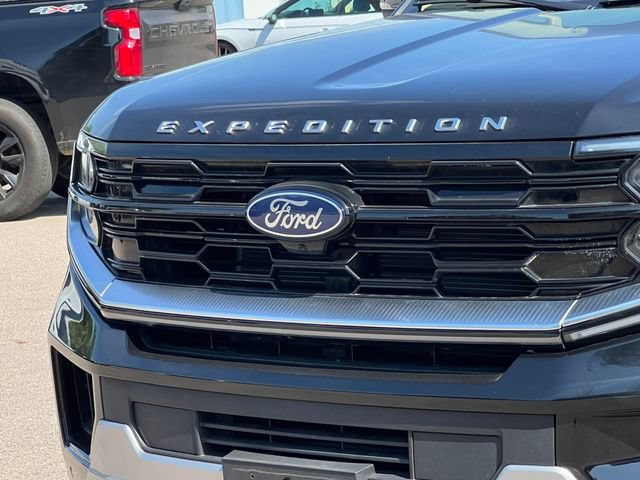 Used 2025 Ford Expedition Platinum AWD/4WD image 48