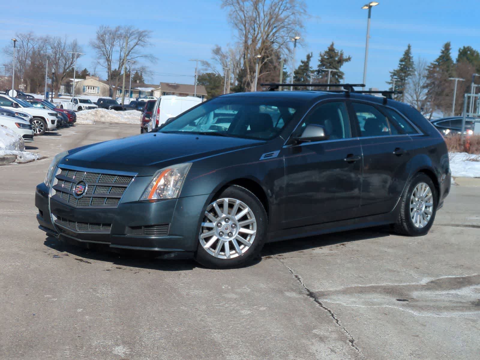 Used 2010 Cadillac CTS Luxury image 1