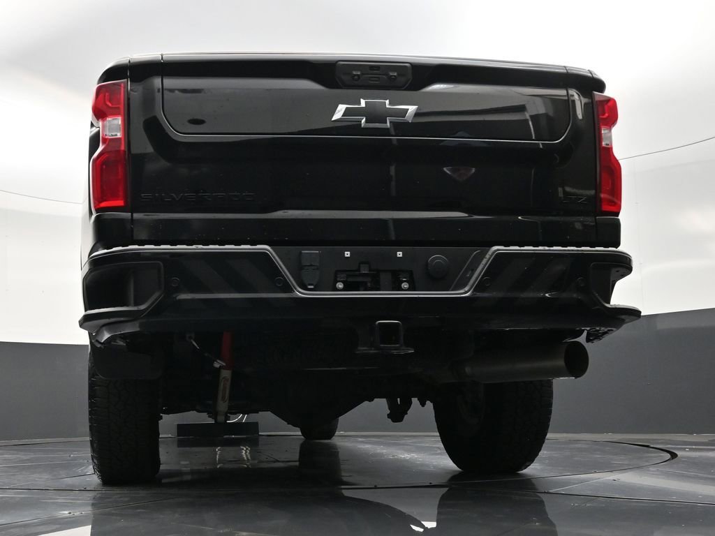 Used 2022 Chevrolet Silverado 2500 LTZ w/ LTZ Plus Package image 24