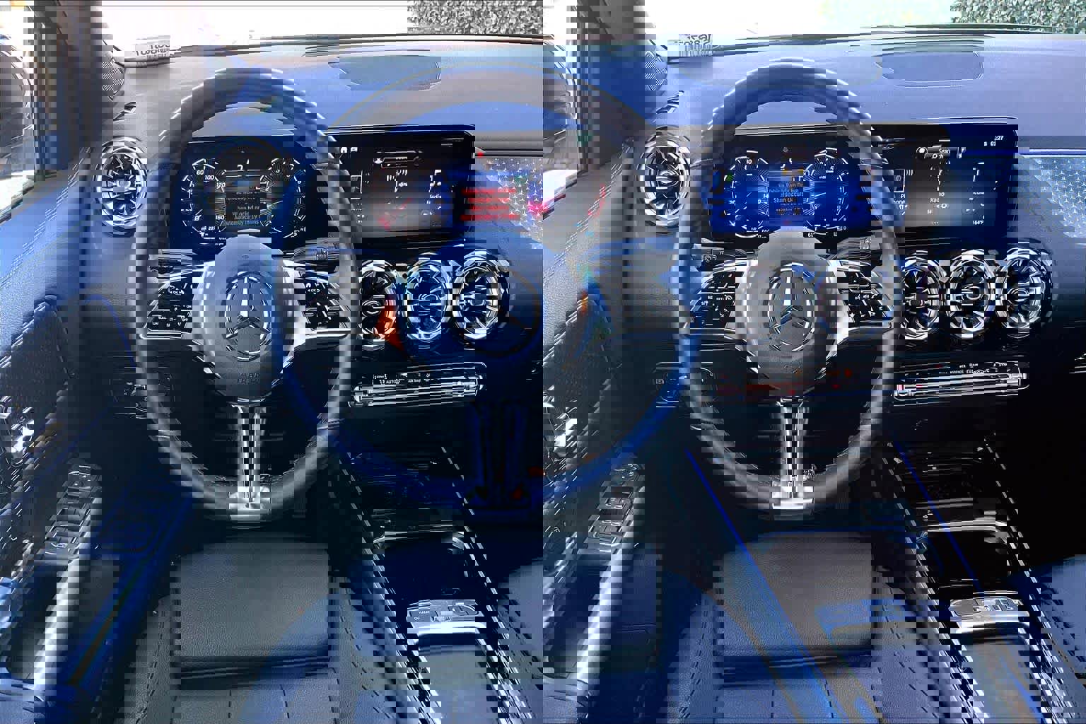 Used 2025 Mercedes-Benz GLA 250 image 5