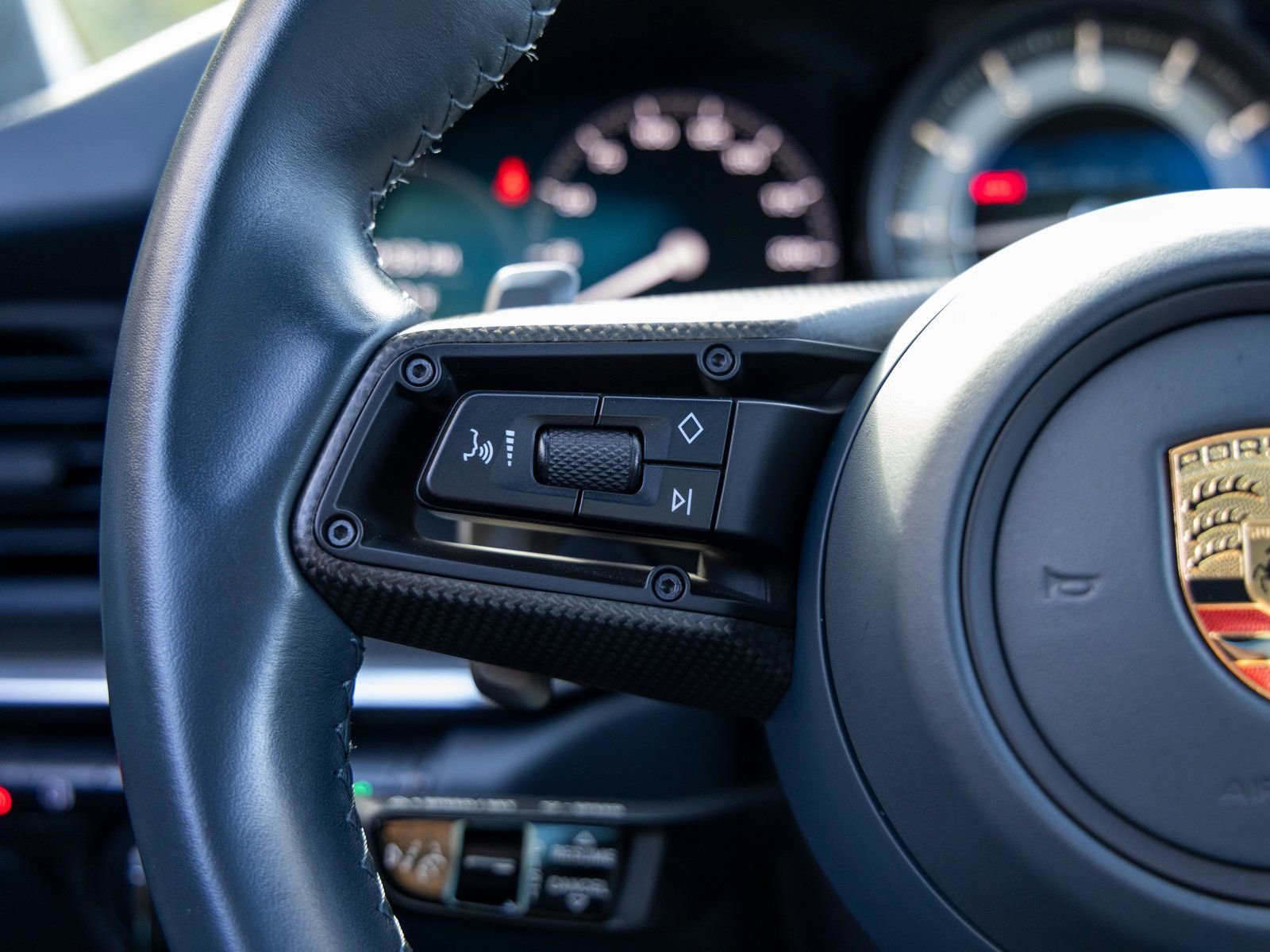 Certified 2022 Porsche 911 Turbo S image 32