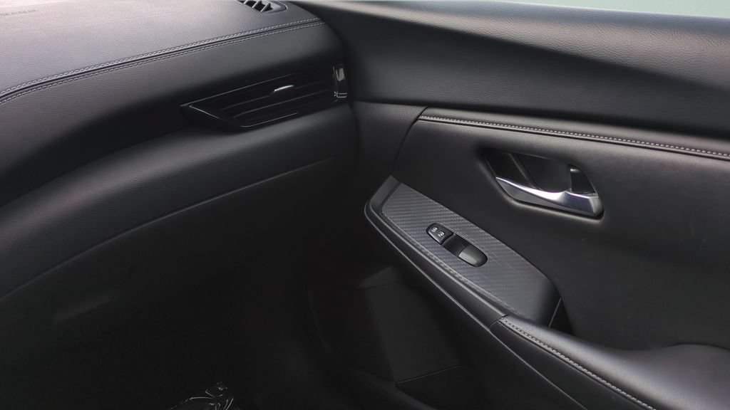 Certified 2024 Nissan Sentra SV FWD image 12