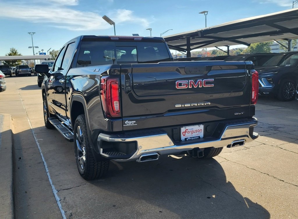 New 2026 GMC Sierra 1500 SLT image 6