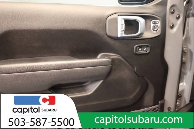 Used 2023 Jeep Wrangler Sport S image 9