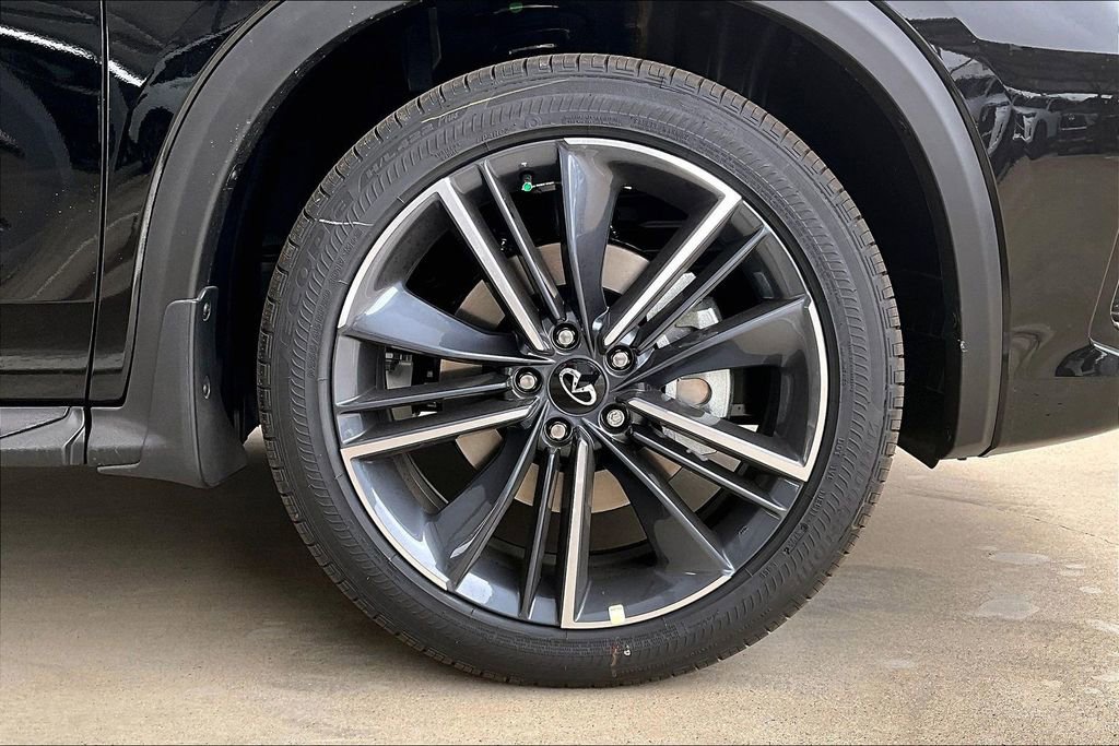 New 2025 INFINITI QX50 Sport image 21