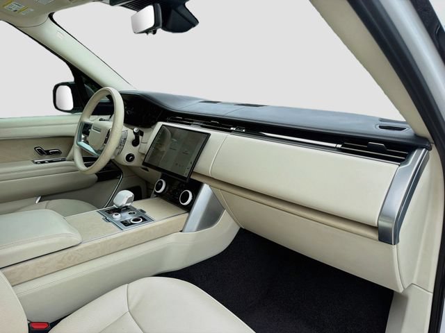 Used 2023 Land Rover Range Rover SV AWD/4WD image 15