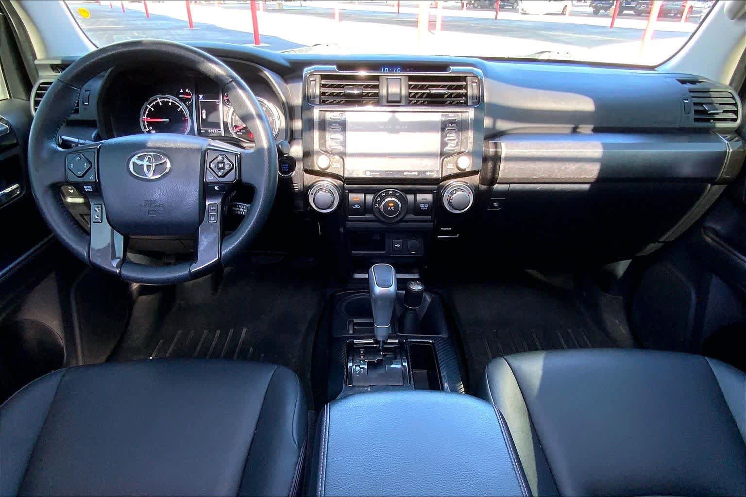Used 2021 Toyota 4Runner TRD Off-Road Premium w/ Moonroof Package AWD/4WD image 16