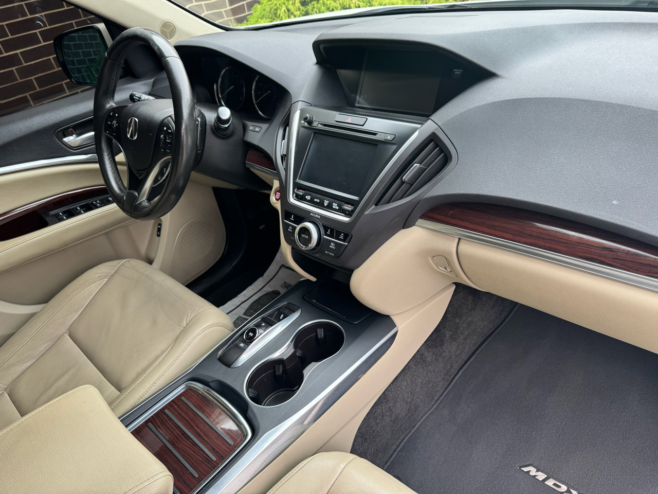 Used 2016 Acura MDX SH-AWD image 4