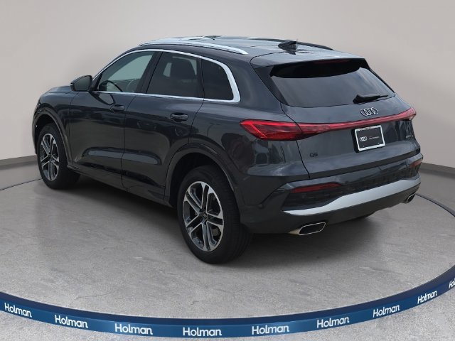 Certified 2025 Audi Q5 Premium w/ Convenience Package AWD/4WD image 8