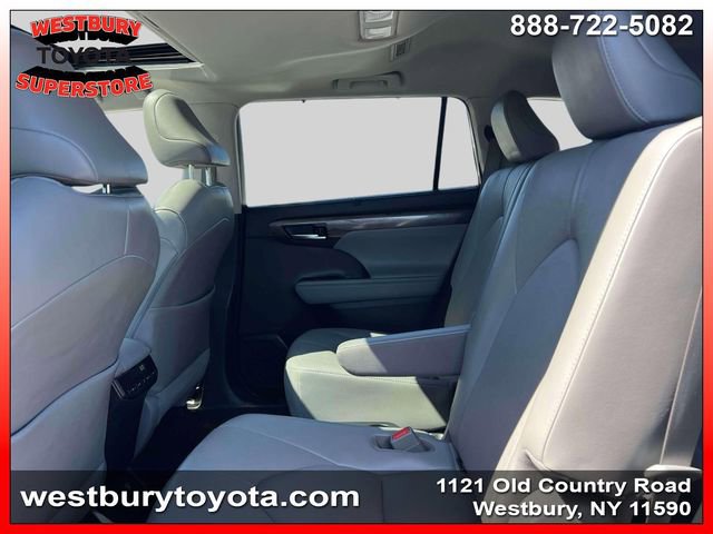 Used 2020 Toyota Highlander Limited AWD/4WD image 15