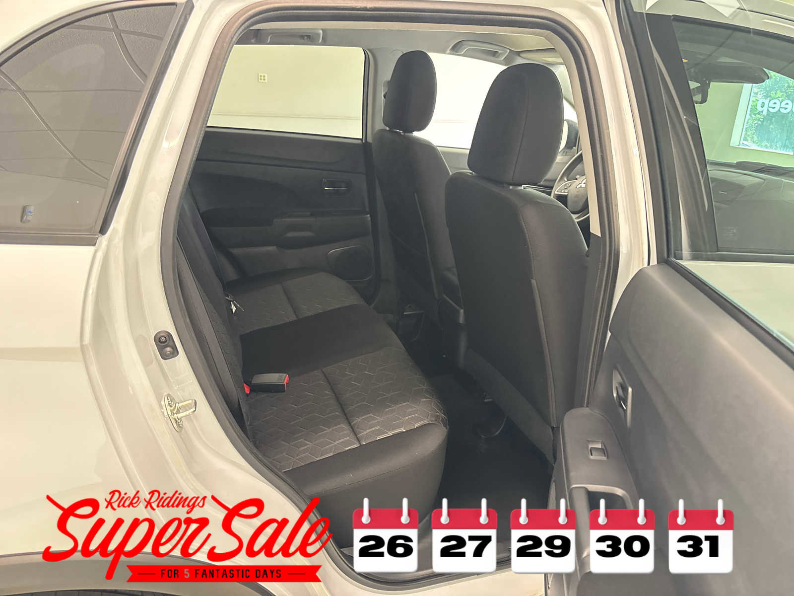 Used 2024 Mitsubishi Outlander Sport LE image 17