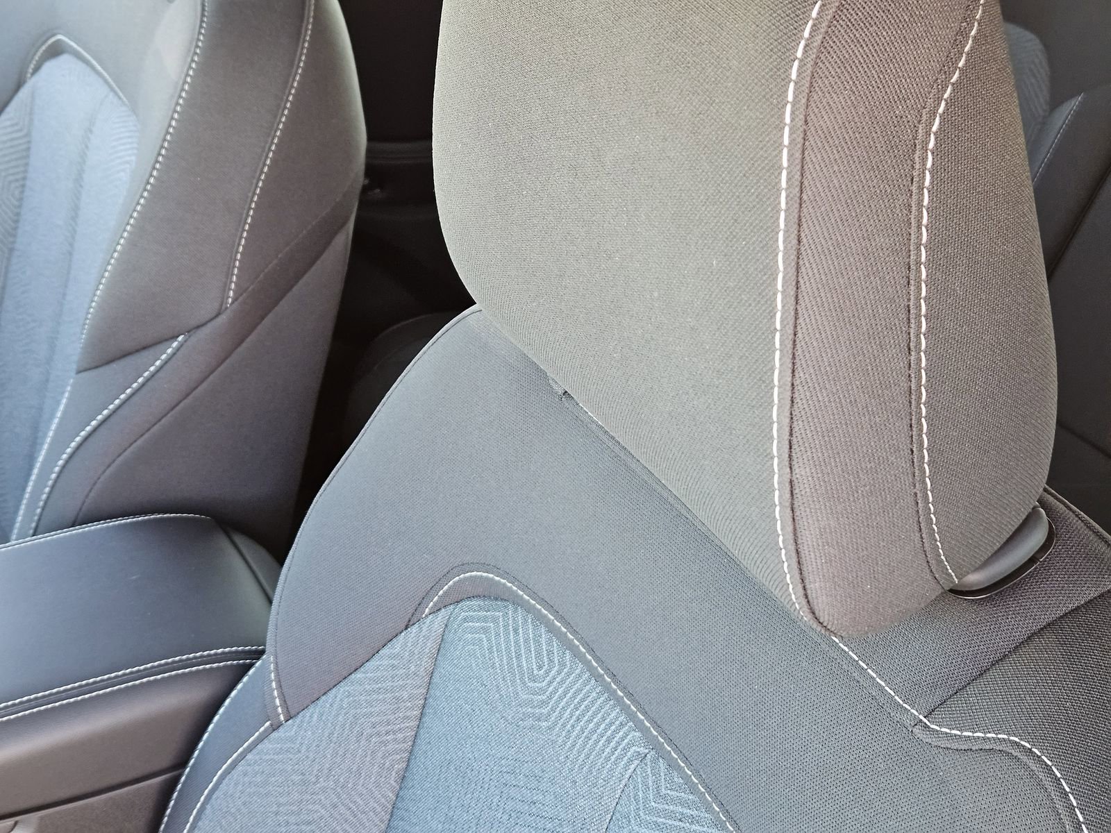 New 2026 Jeep Cherokee Laredo image 26