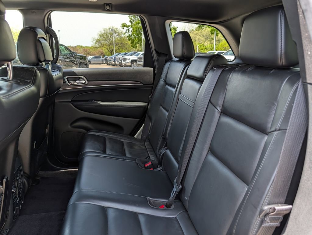 Used 2018 Jeep Grand Cherokee Limited AWD/4WD image 29
