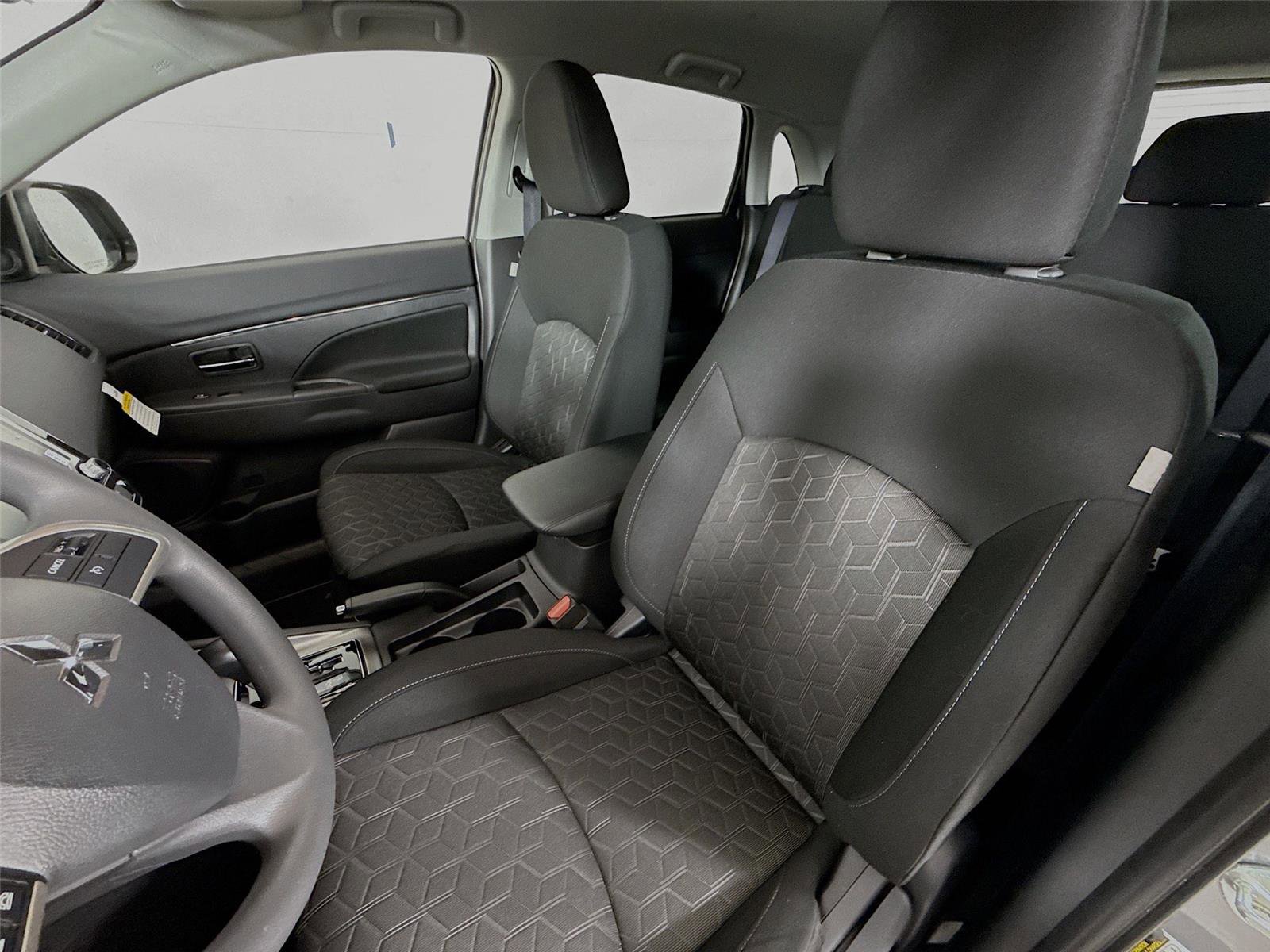 New 2026 Mitsubishi Outlander Sport S image 2