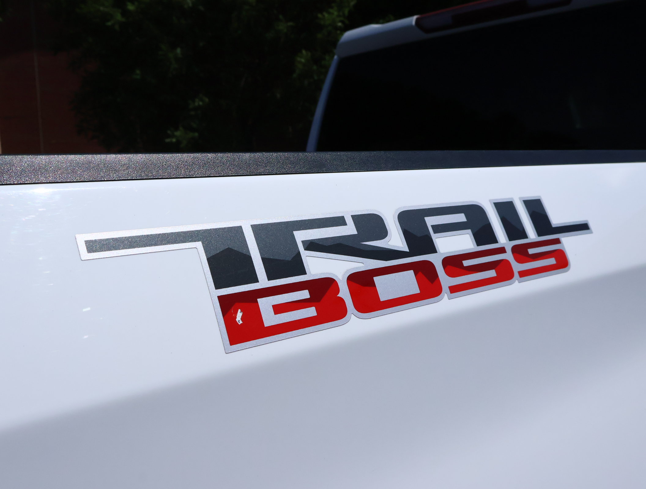 Used 2020 Chevrolet Silverado 1500 Custom Trail Boss AWD/4WD image 21