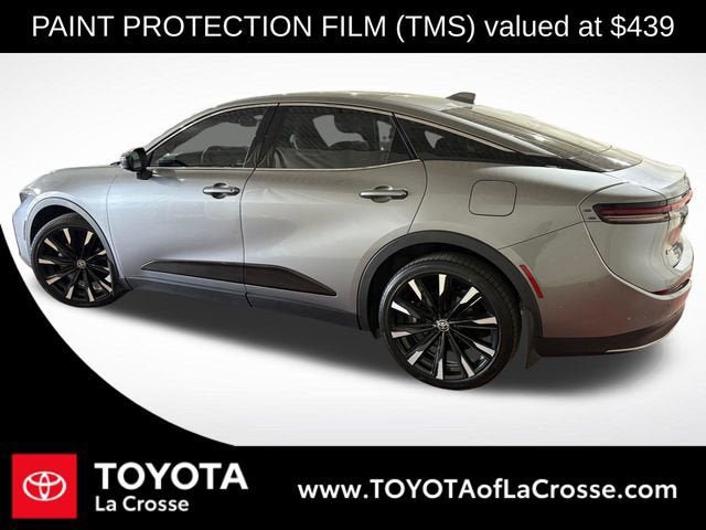 Used 2024 Toyota Crown Platinum AWD/4WD image 2