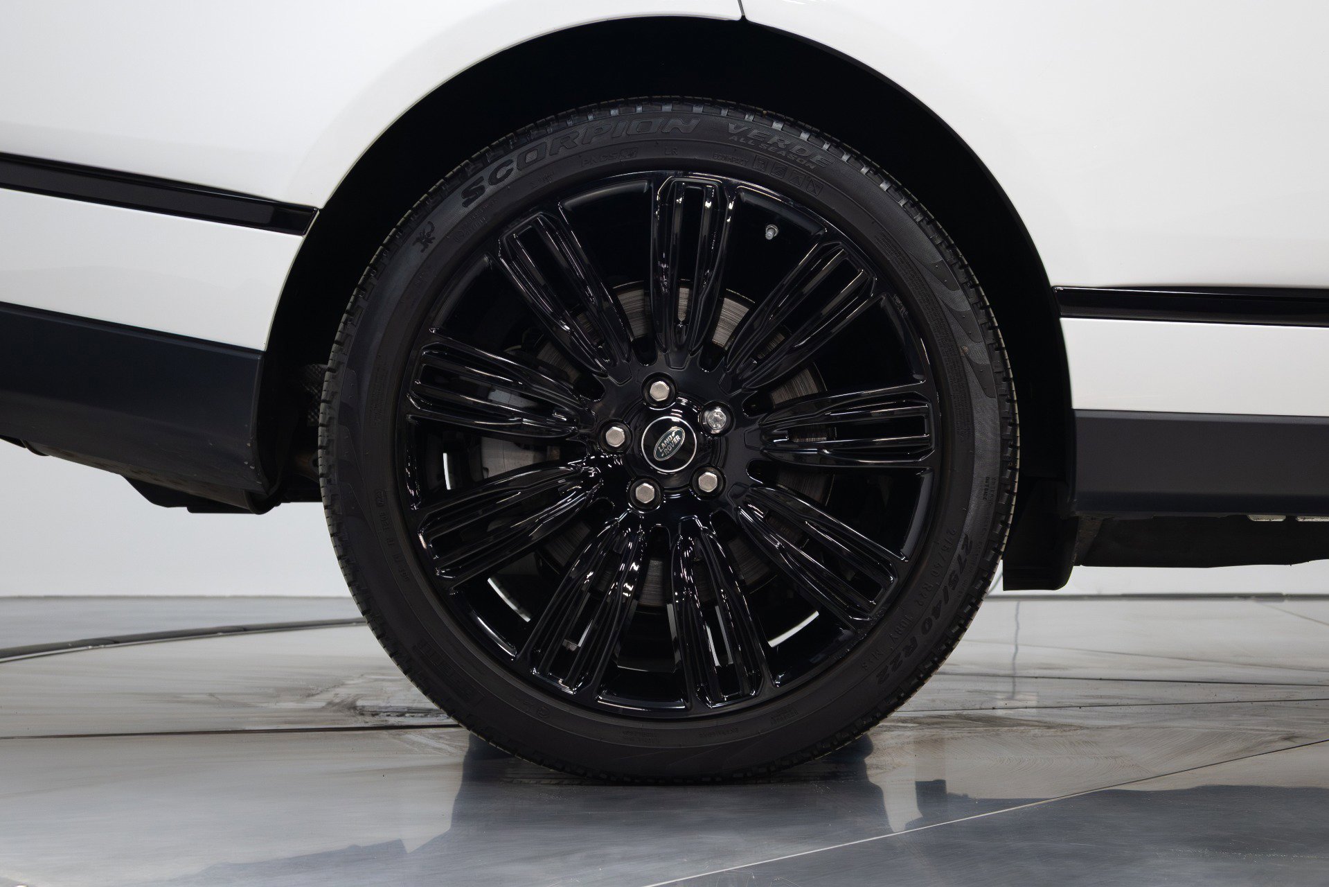 Used 2021 Land Rover Range Rover Westminster Edition image 18