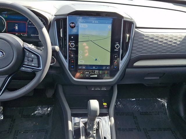 Used 2025 Subaru Forester Limited AWD/4WD image 18