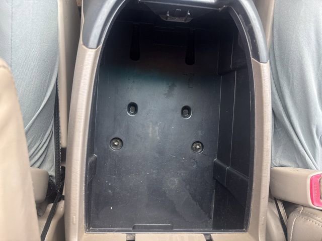 Used 2005 Toyota Sequoia SR5 image 27