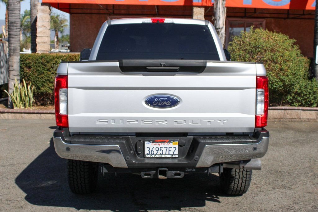 Used 2017 Ford F250 XLT w/ XLT Value Package AWD/4WD image 7