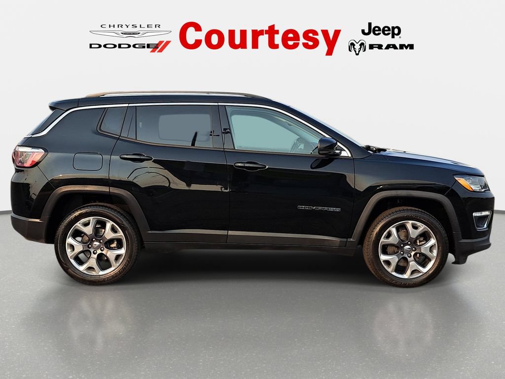 Used 2021 Jeep Compass Limited AWD/4WD image 3