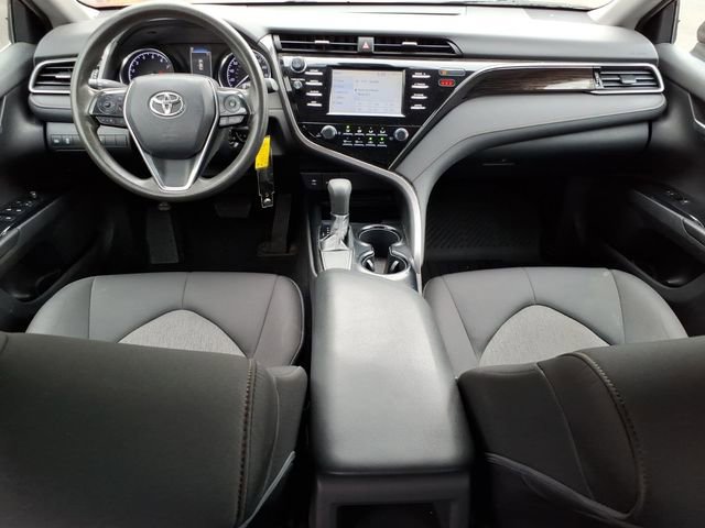 Used 2019 Toyota Camry LE FWD image 10