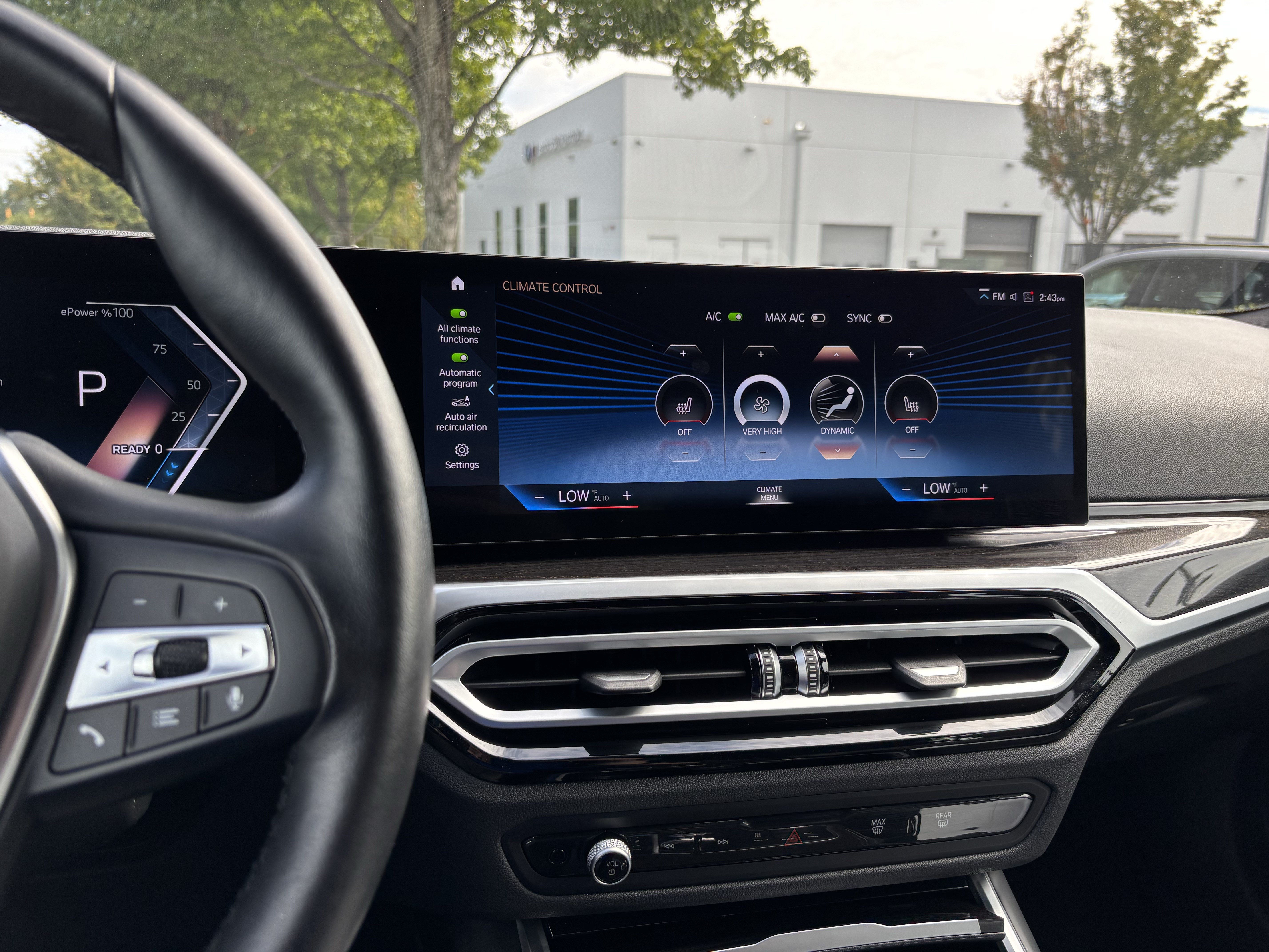 Certified 2023 BMW i4 eDrive40 w/ Premium Package RWD image 31
