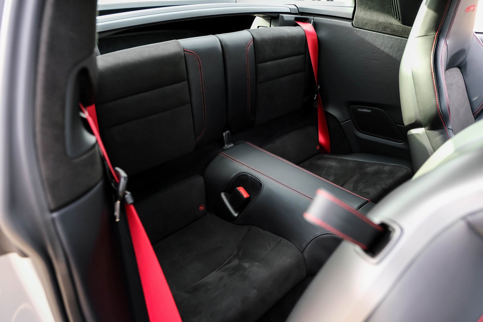 Used 2023 Porsche 911 Targa 4 GTS image 39