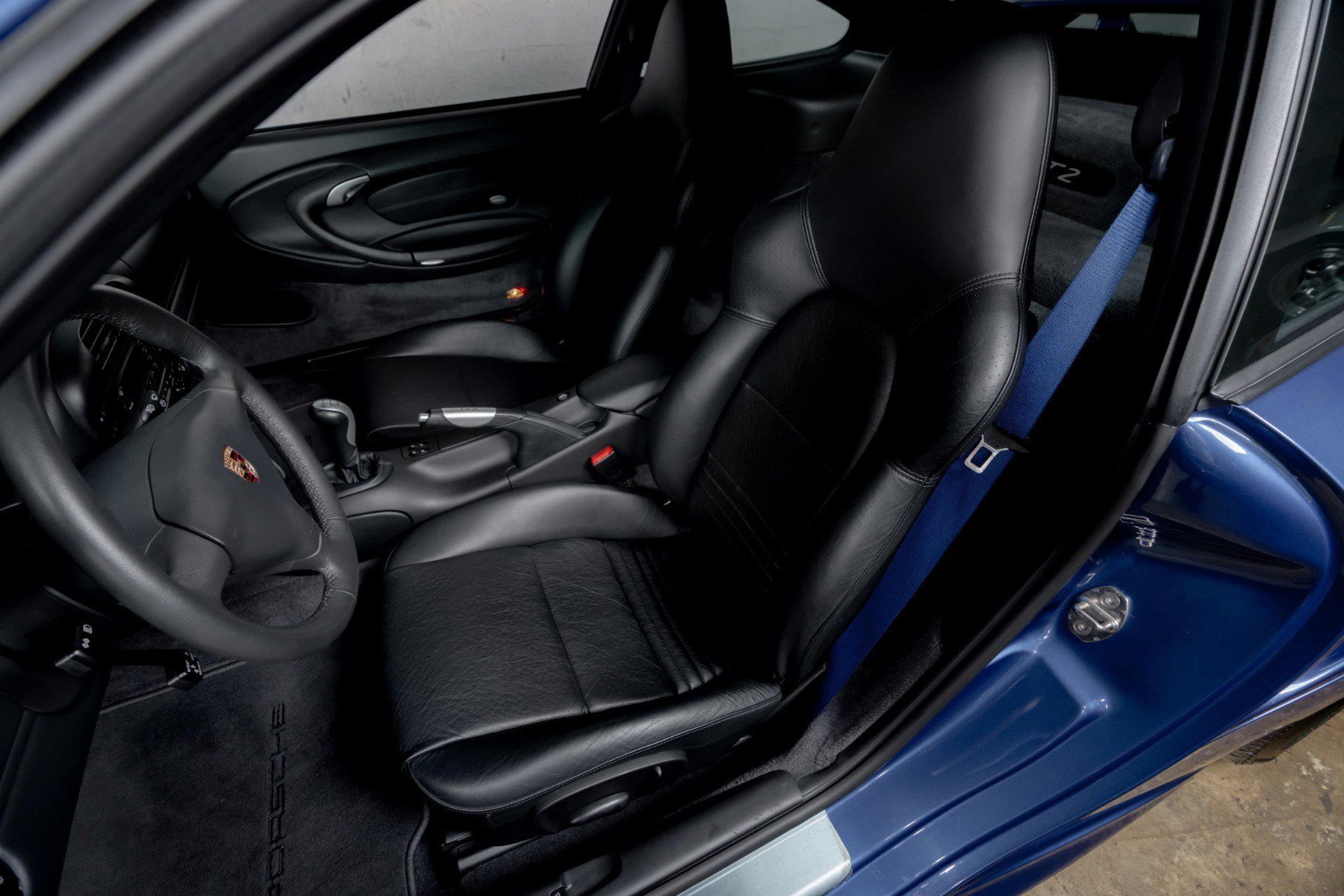 Used 2003 Porsche 911 GT2 image 21