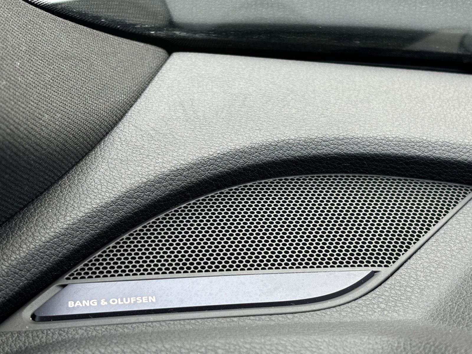 Used 2023 Audi SQ5 Premium Plus w/ Premium Plus Package image 22