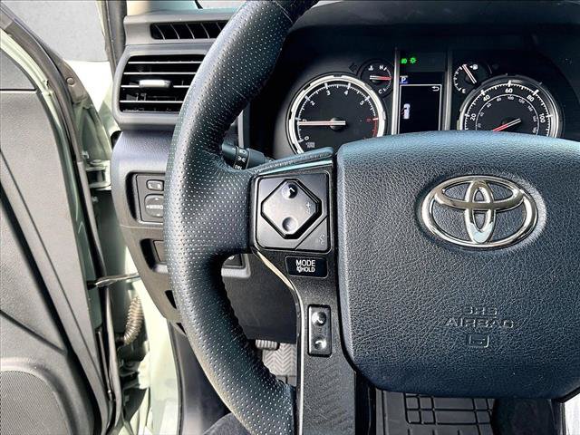 Used 2023 Toyota 4Runner TRD Off-Road Premium w/ Moonroof Package AWD/4WD image 20