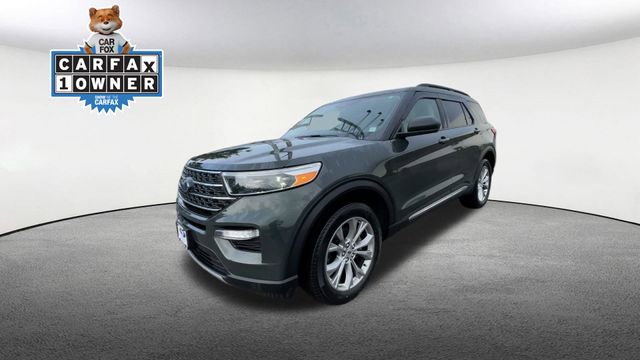 Used 2023 Ford Explorer XLT w/ Equipment Group 202A image 5