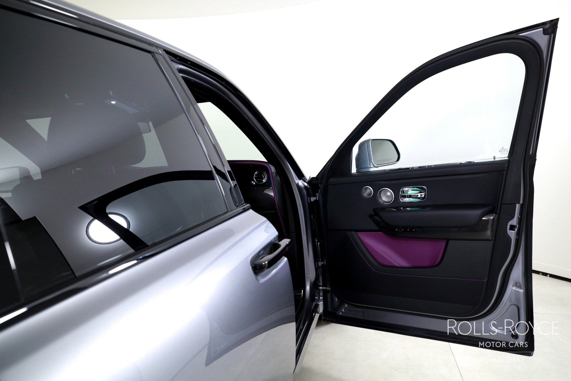 Used 2026 Rolls-Royce Cullinan Black Badge image 33