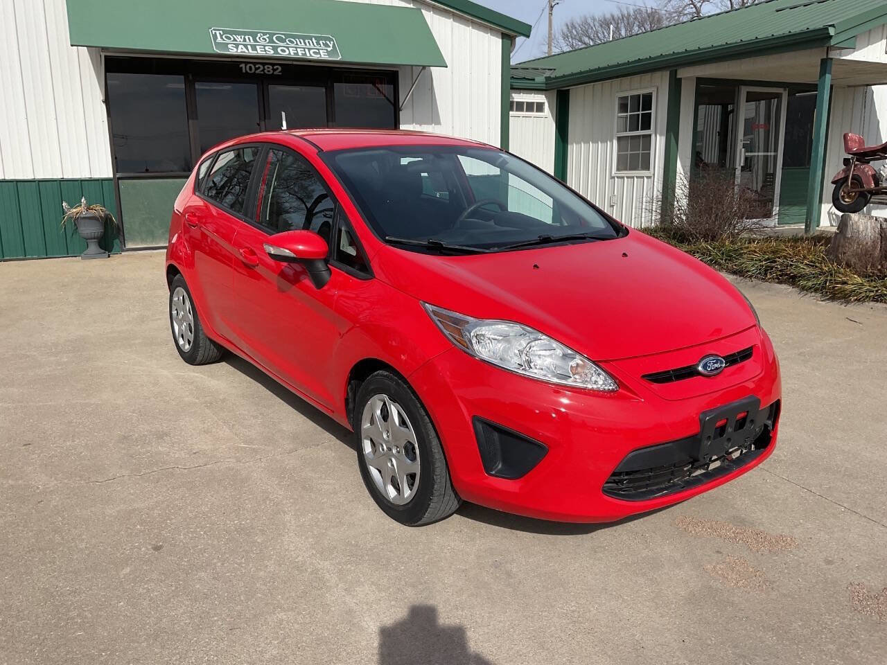 Used 2013 Ford Fiesta SE image 3