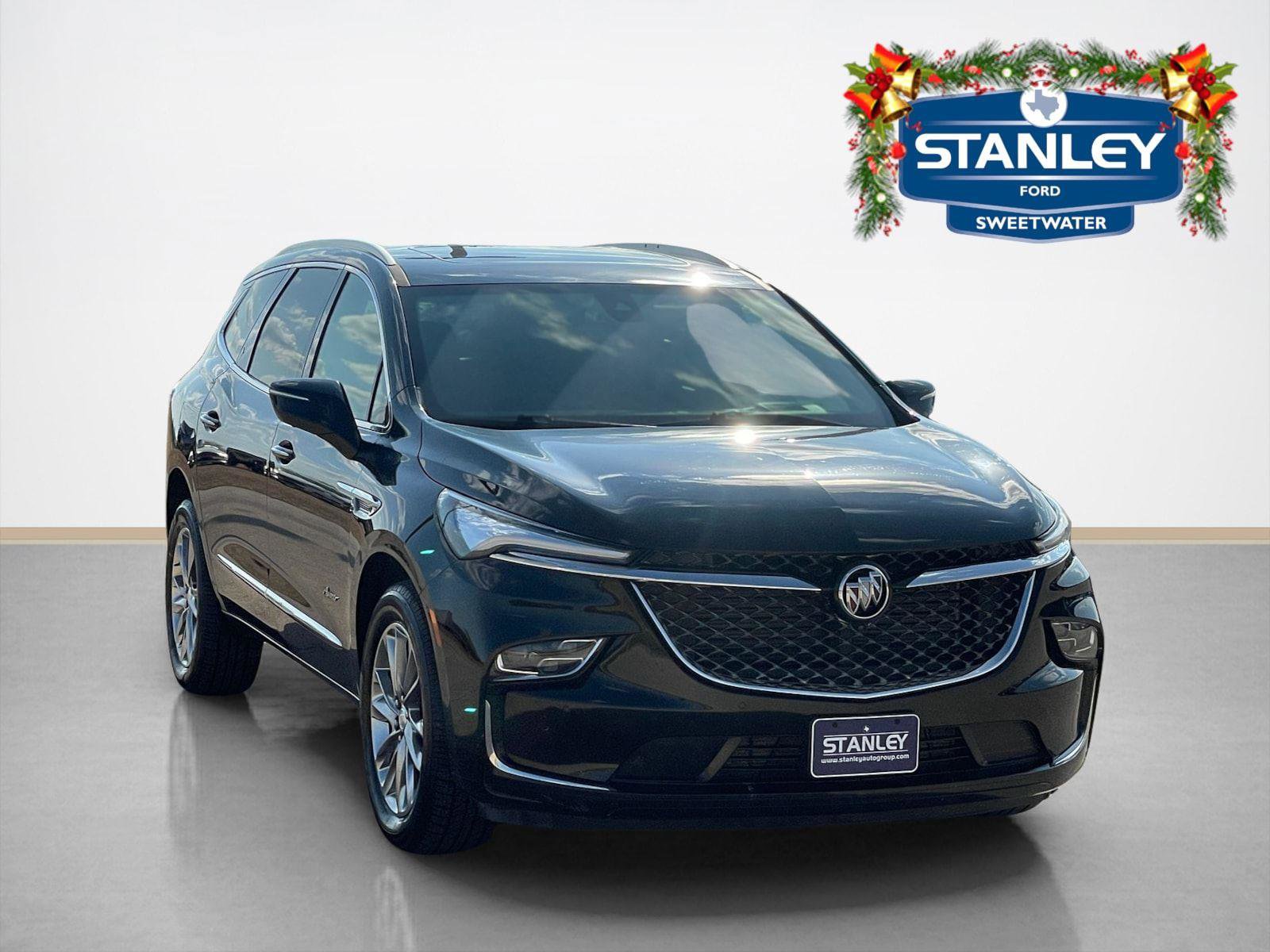 Used 2022 Buick Enclave Avenir w/ Avenir Technology Package