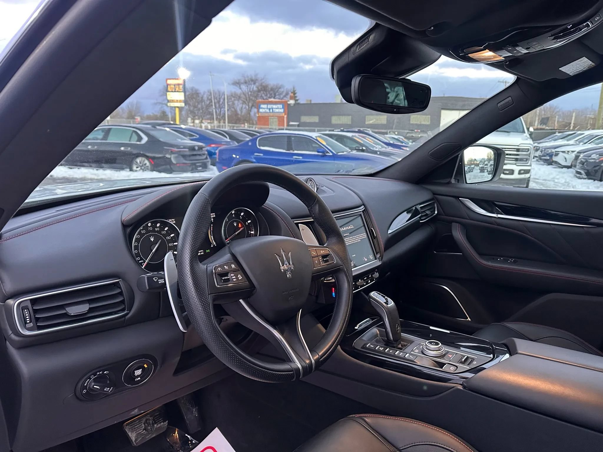Used 2024 Maserati Levante Modena Ultima AWD/4WD image 32