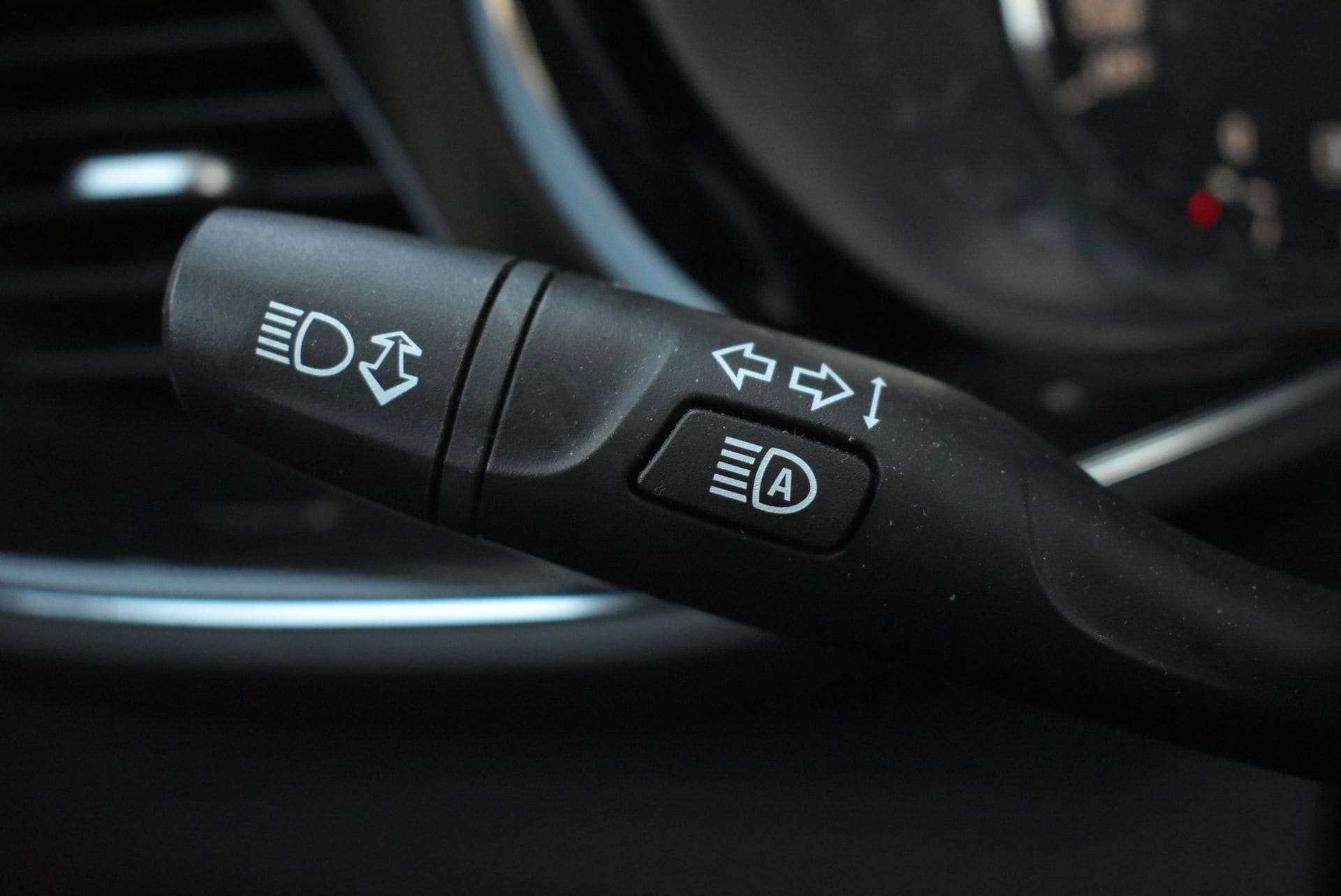 Used 2022 Buick Envision Preferred image 22