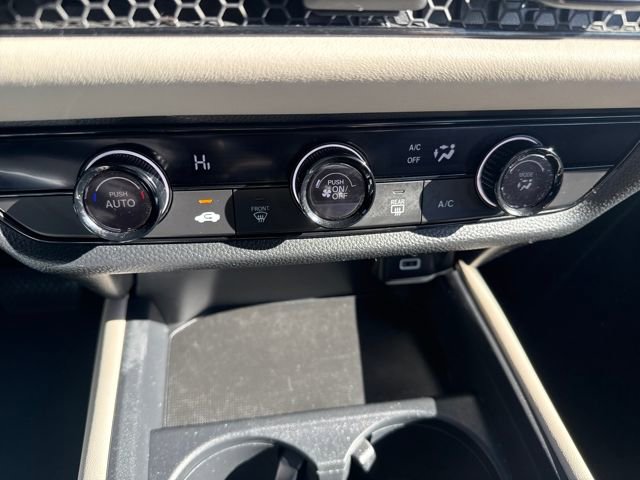 Certified 2024 Honda HR-V LX image 31