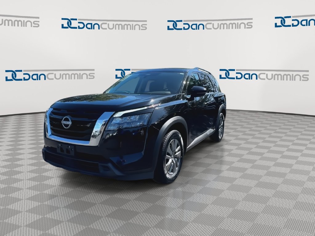 Used 2024 Nissan Pathfinder SV AWD/4WD image 4