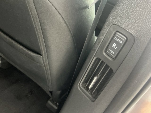 Used 2021 Honda Odyssey Touring image 11