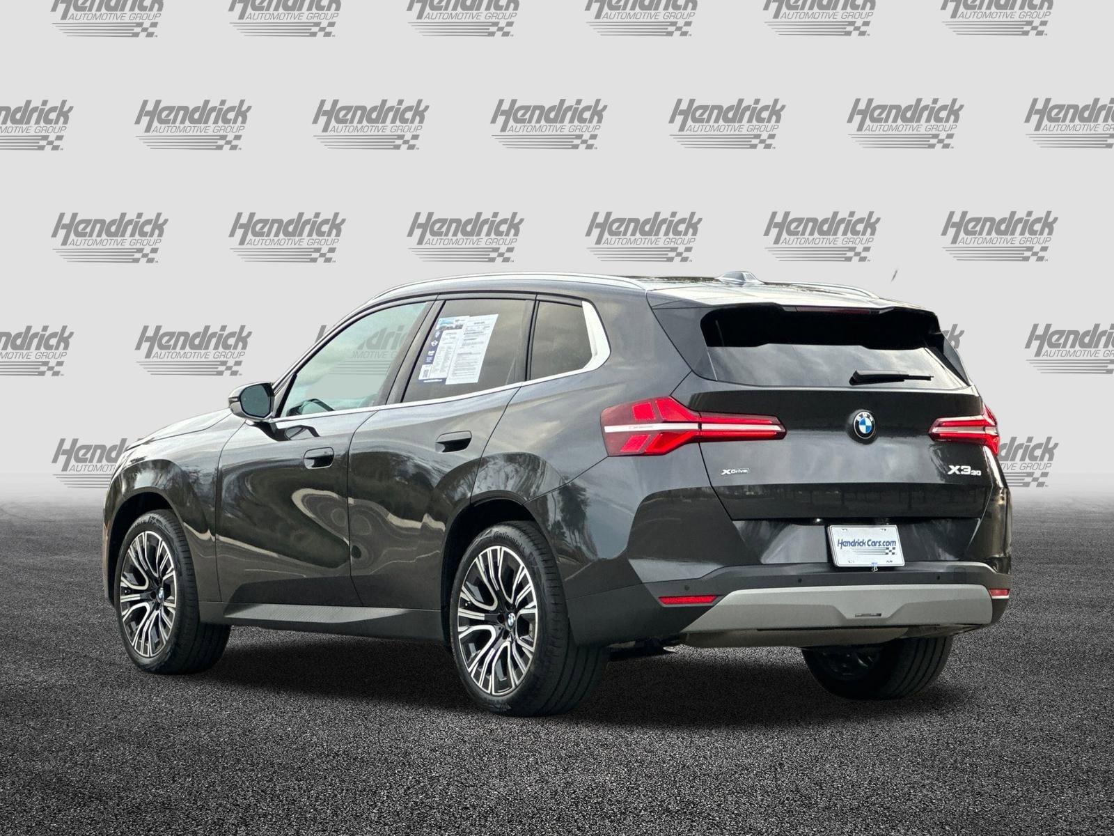 Used 2025 BMW X3 xDrive30i w/ Premium Package image 7