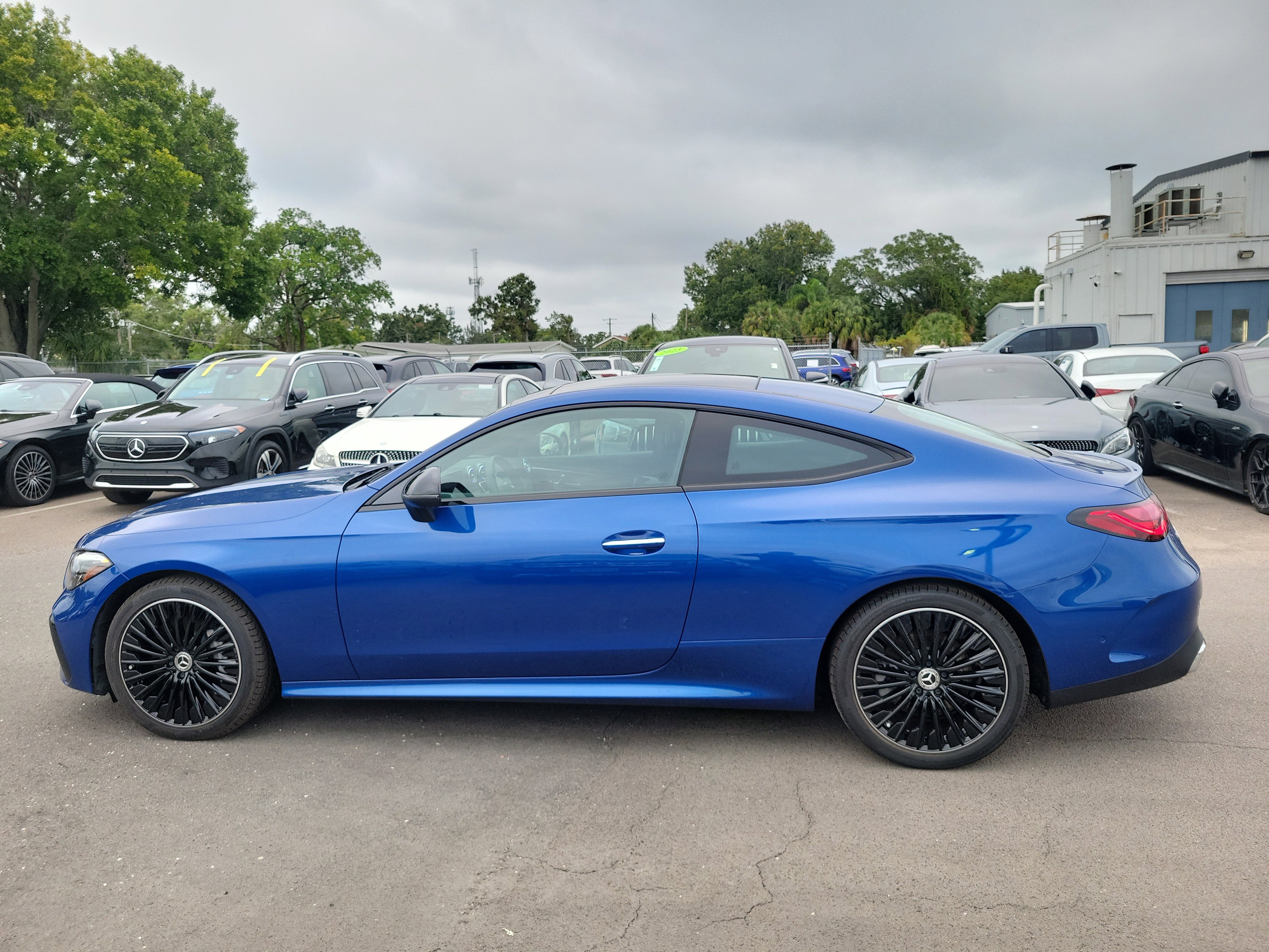 Certified 2025 Mercedes-Benz CLE 450 4MATIC Coupe image 9